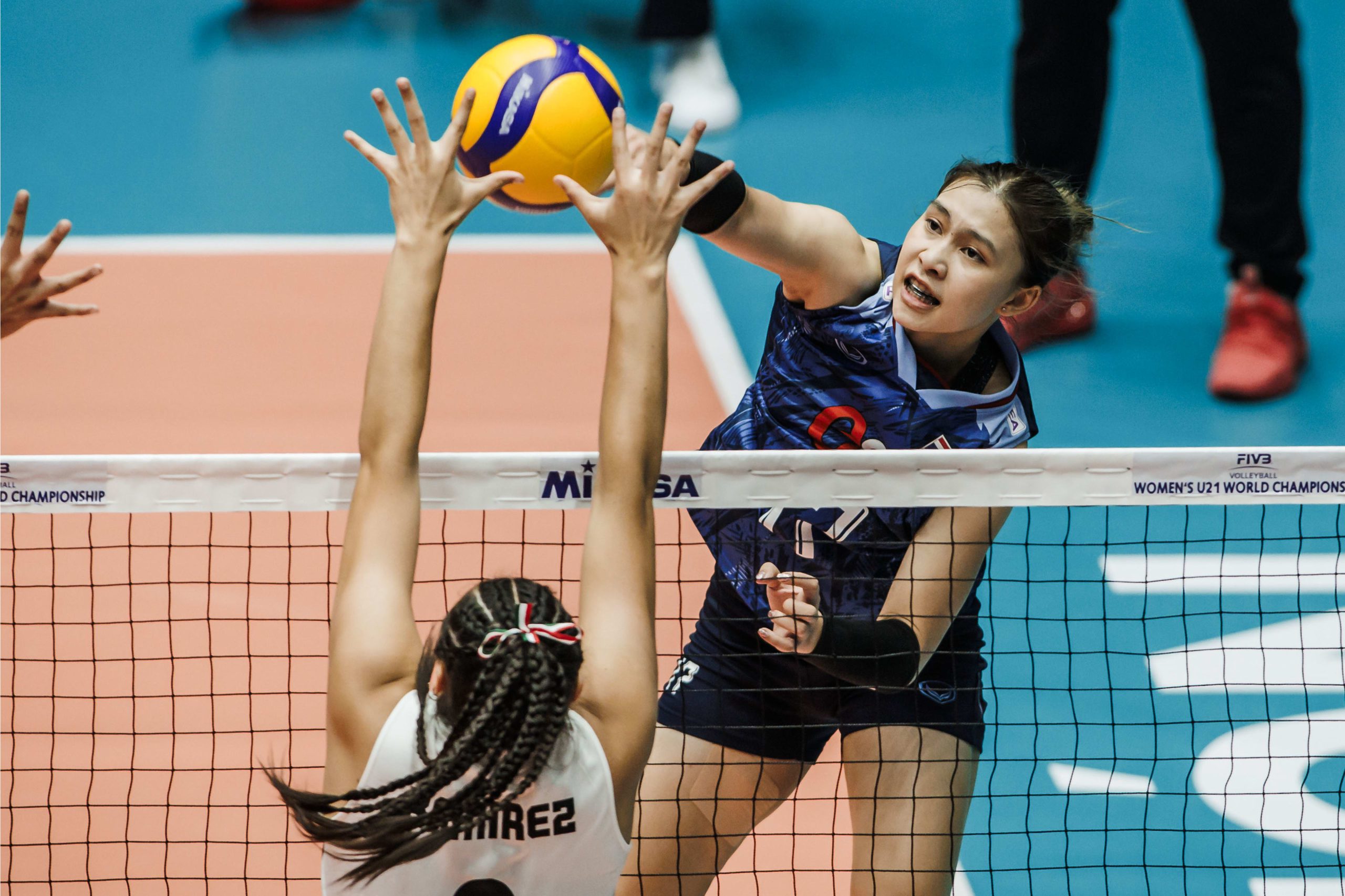 cr.Volleyballworld