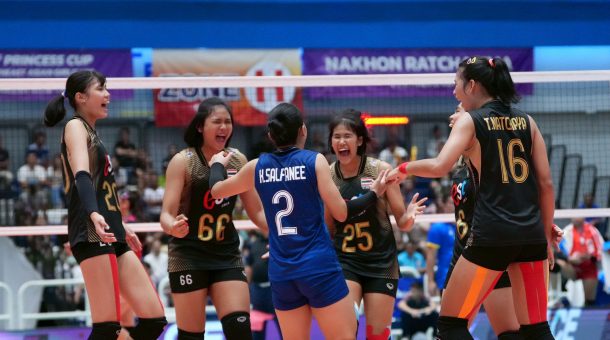 ทีมนักตบสาวยู 18 ของไทย ฟอร์มยังแรงไม่ตก ตบชนะ ฟิลิปปินส์ 3-0 เซต ผ่านเข้ารอบชิงชนะเลิศ